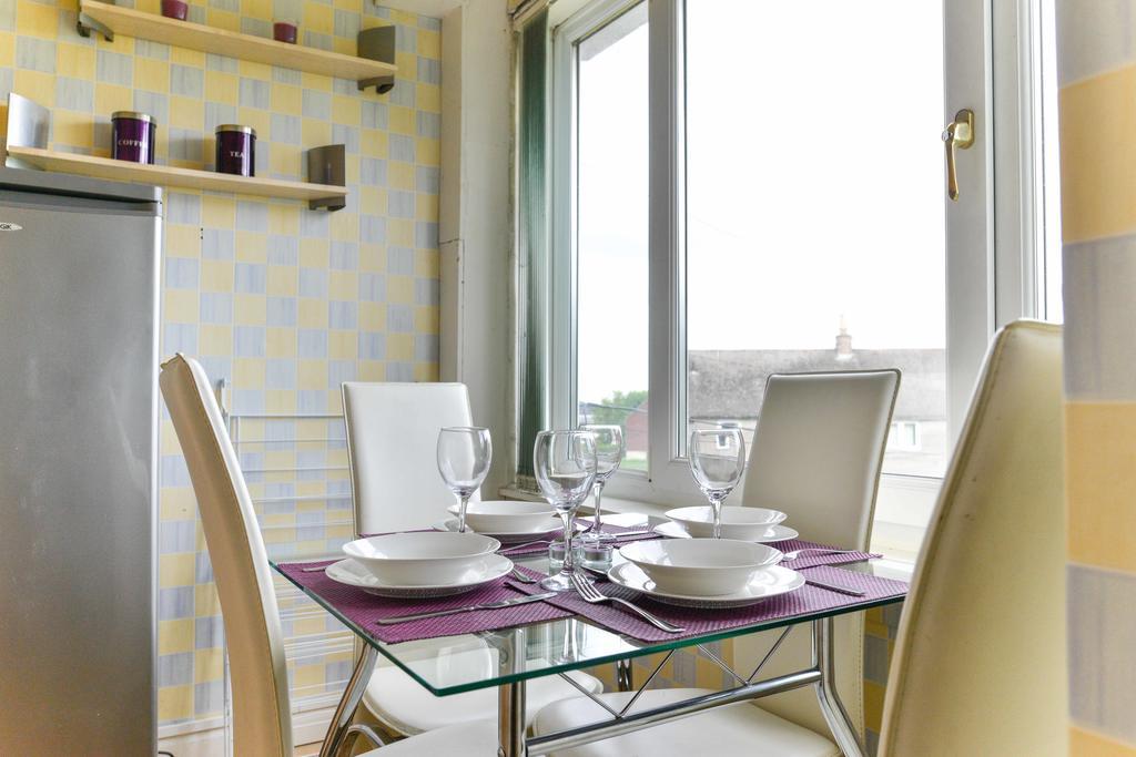 Moir Drive Apartments Абърдийн Екстериор снимка